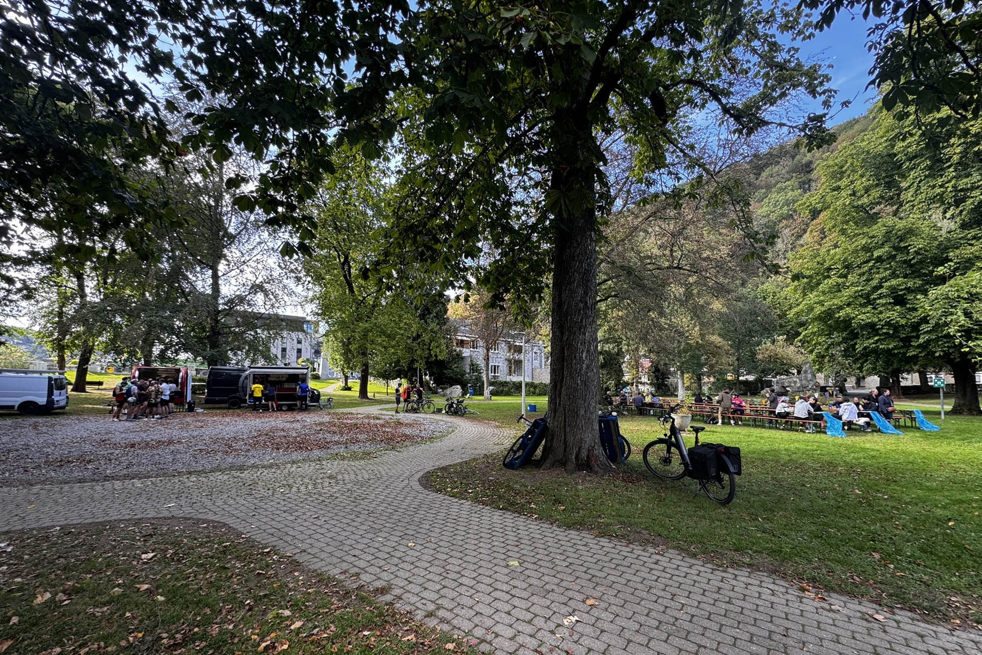 Mittagszeit in Aywaille – Mad Jacques