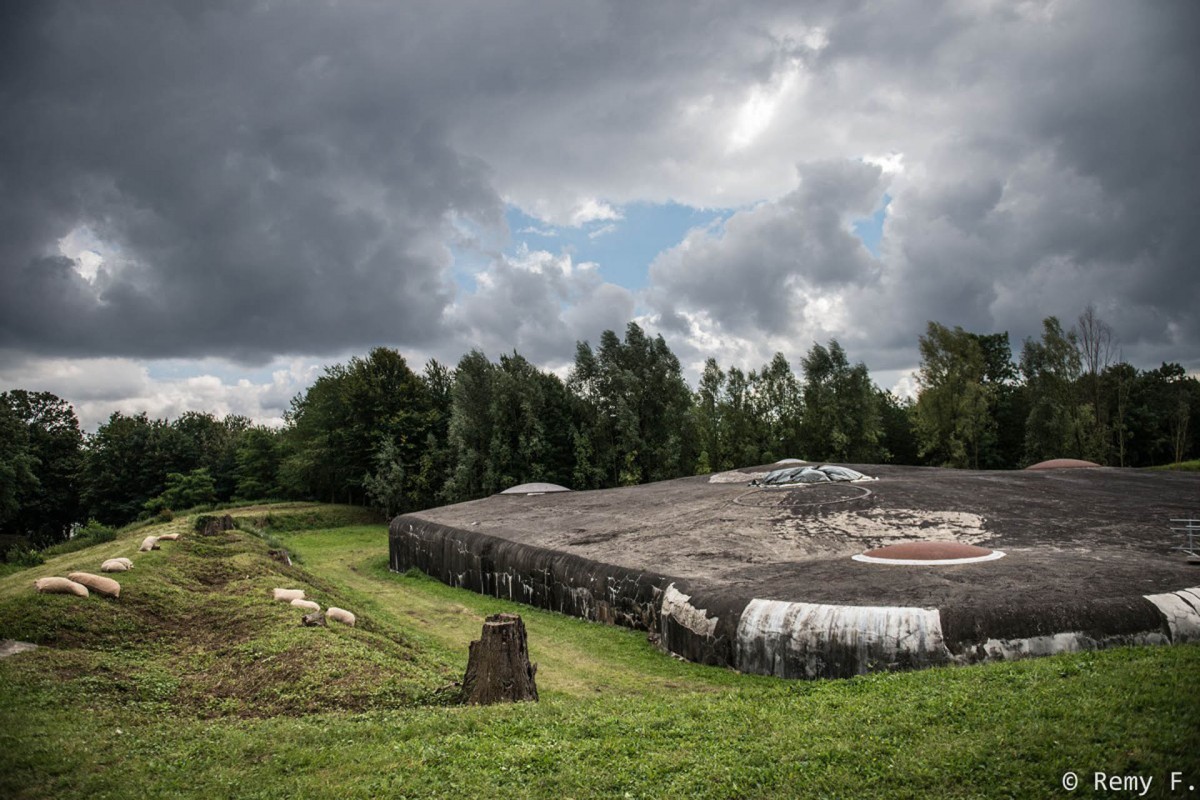 Wandel- en fietstochten - De fortentoer - Het fort van Lantin