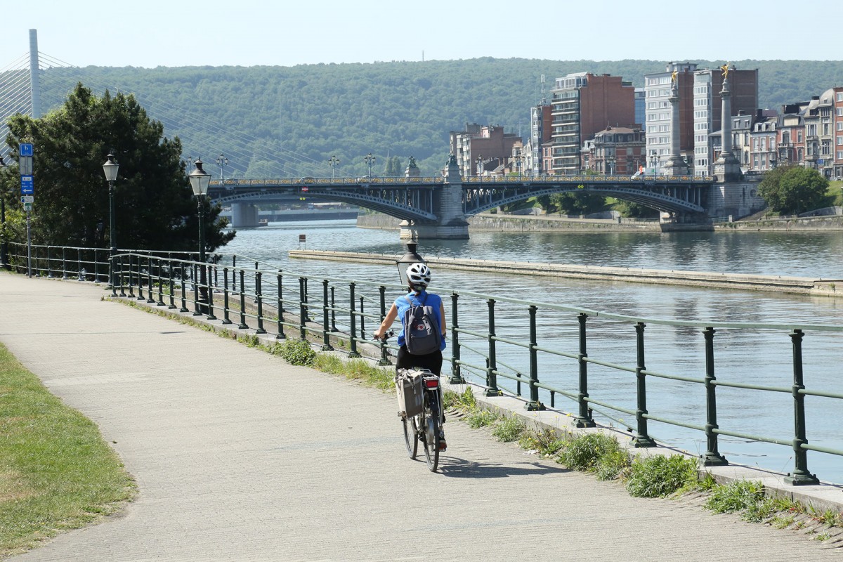 Routes in a straight line - Discovery of Liège - Liège - Between the Boverie and the Pont de Fragnée