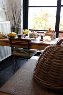 The street Lodge