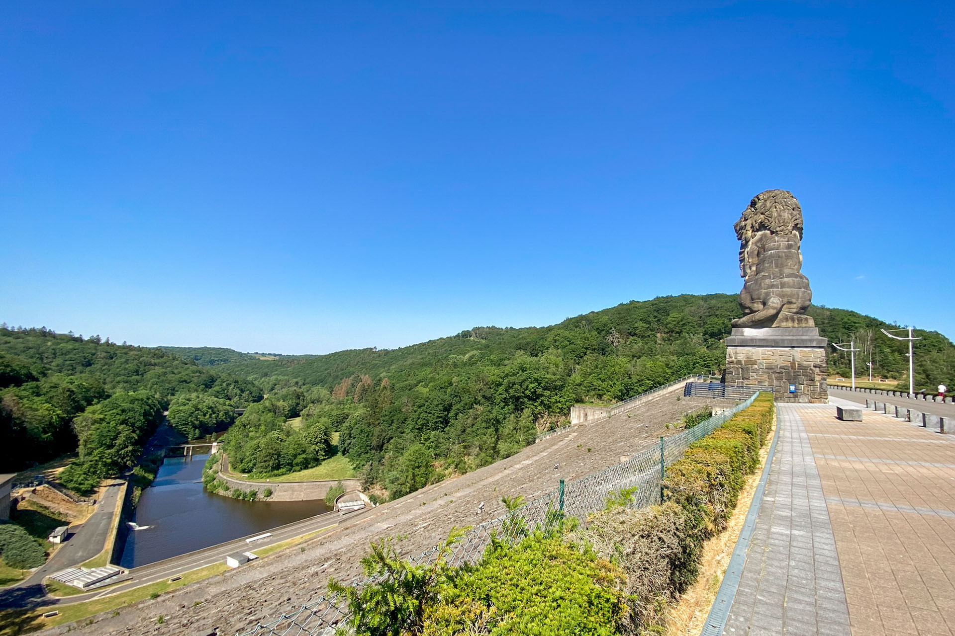 Rad- und Wandertouren - Vom Drachen zum Löwen - Jalhay - Gileppe-Staudamm - © Province de Liège Rad- und Wandertouren - Vom Drachen zum Löwen - Jalhay - Gileppe-Staudamm