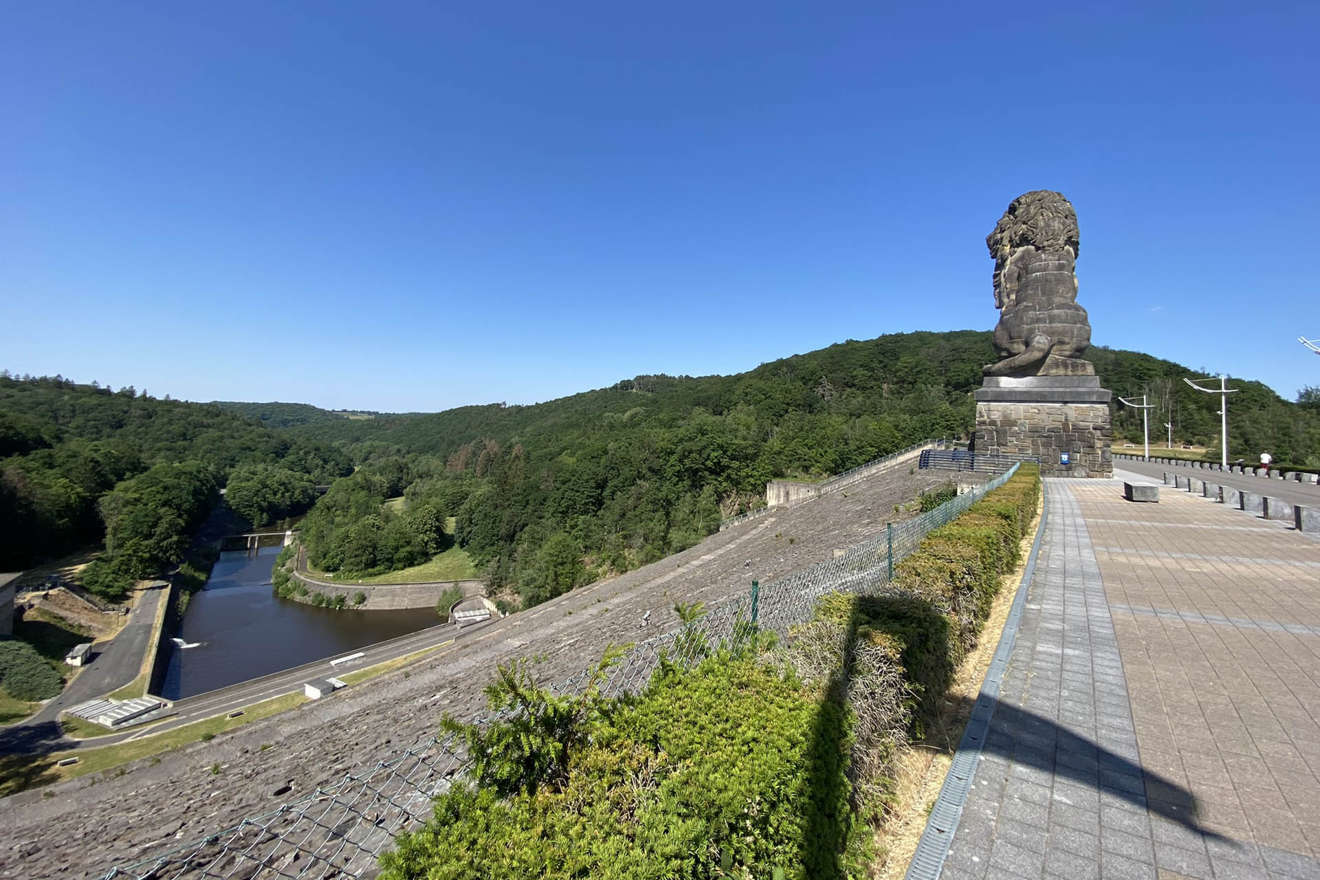 Lakes tour over three days