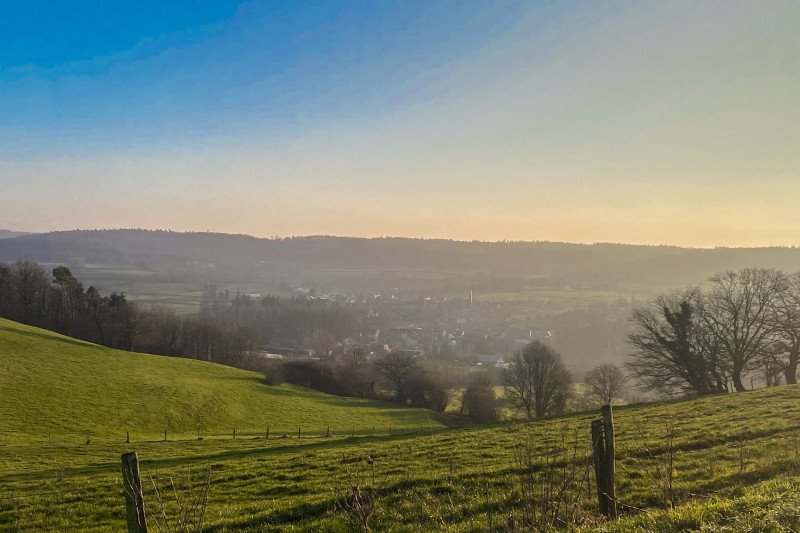 Cycling and hiking tours - La Belle Vue - Limburg - View via the Belle Vue Farm