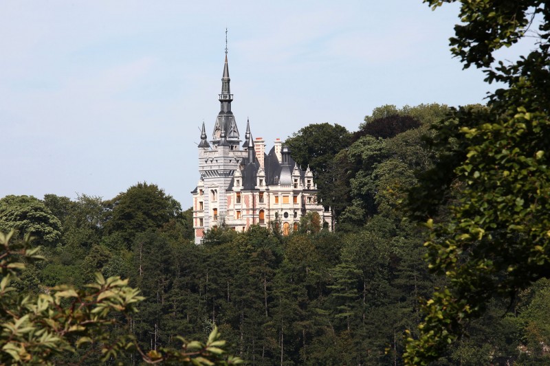 Cycling and hiking tours - The short Ourthe loop - Le Fy castle